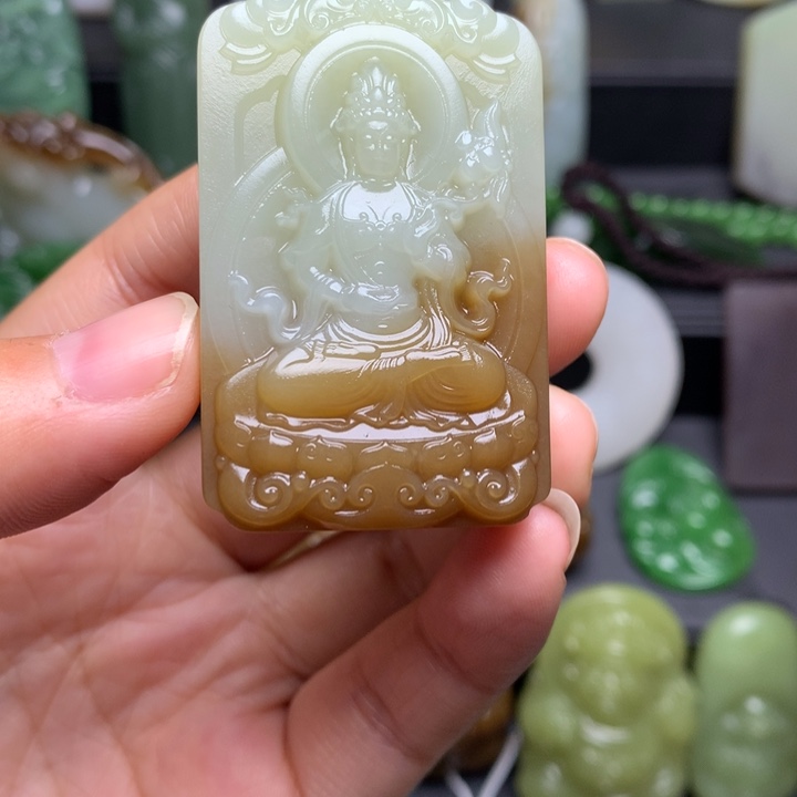 ༺***༻和田玉未镶嵌颈饰