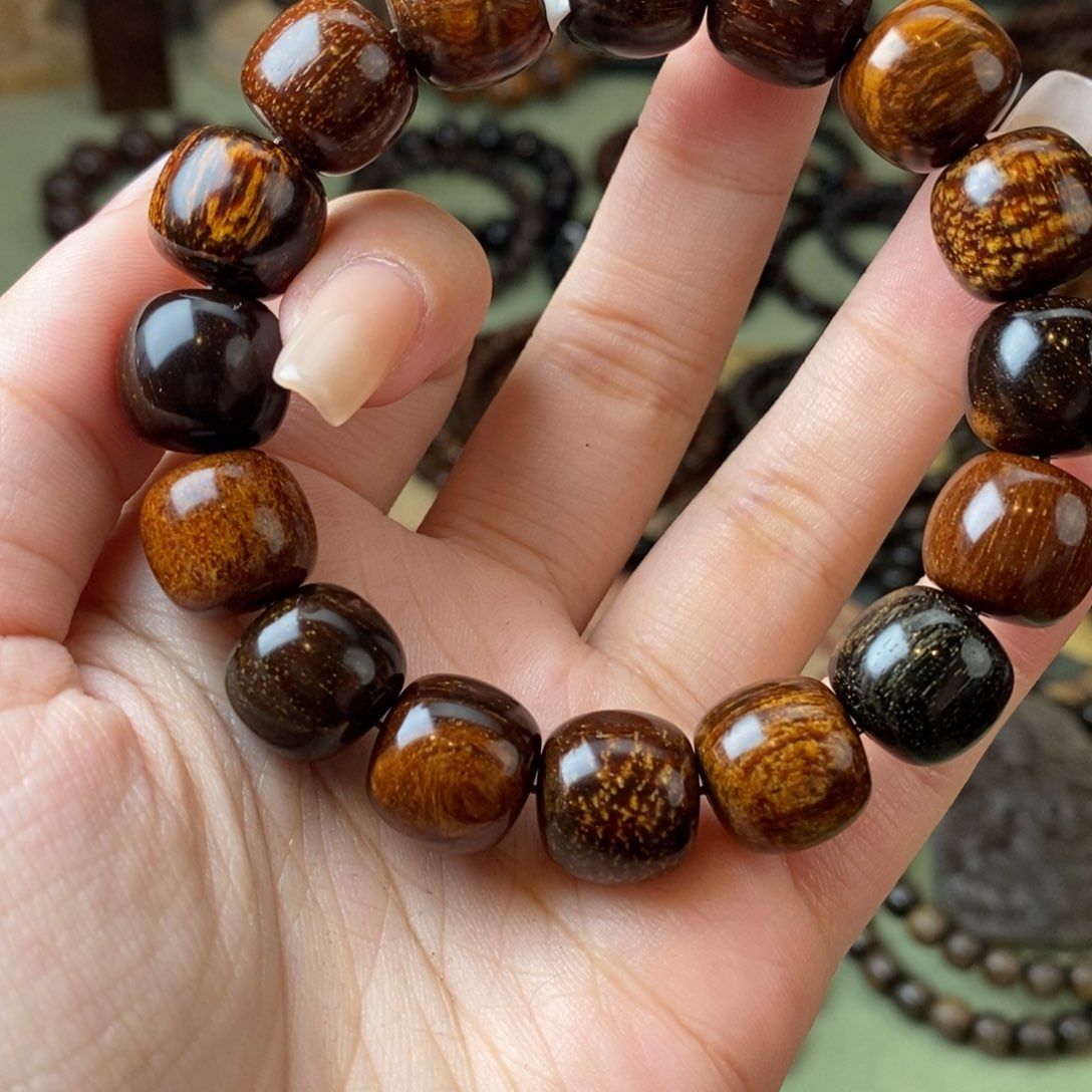 贡木手串/手链*️*十六宝云朵