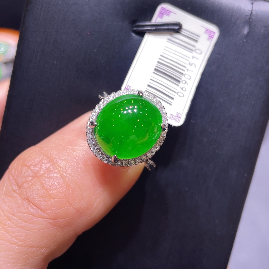 翡翠未镶嵌项链戒指