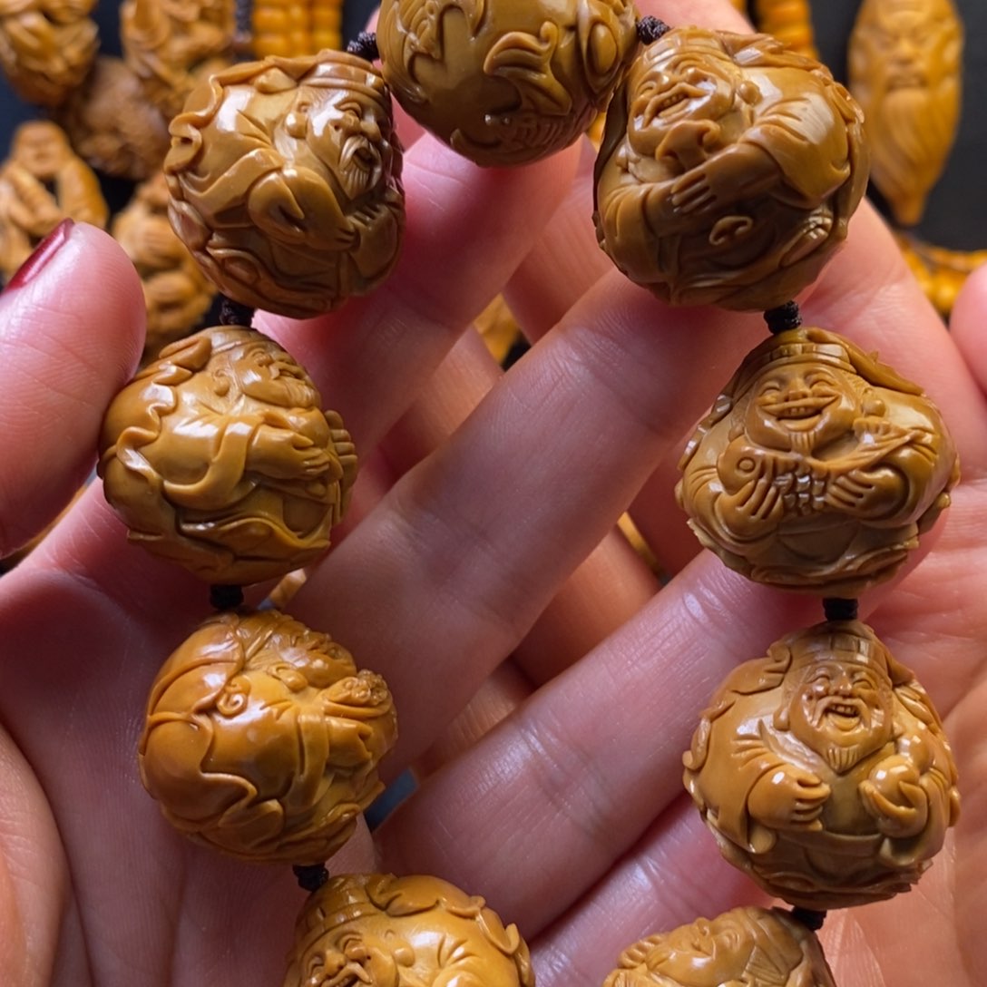 橄榄核手串荷叶财神