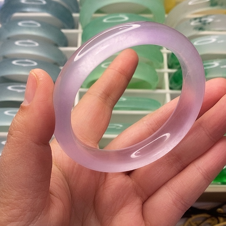 石英质玉未镶嵌手镯