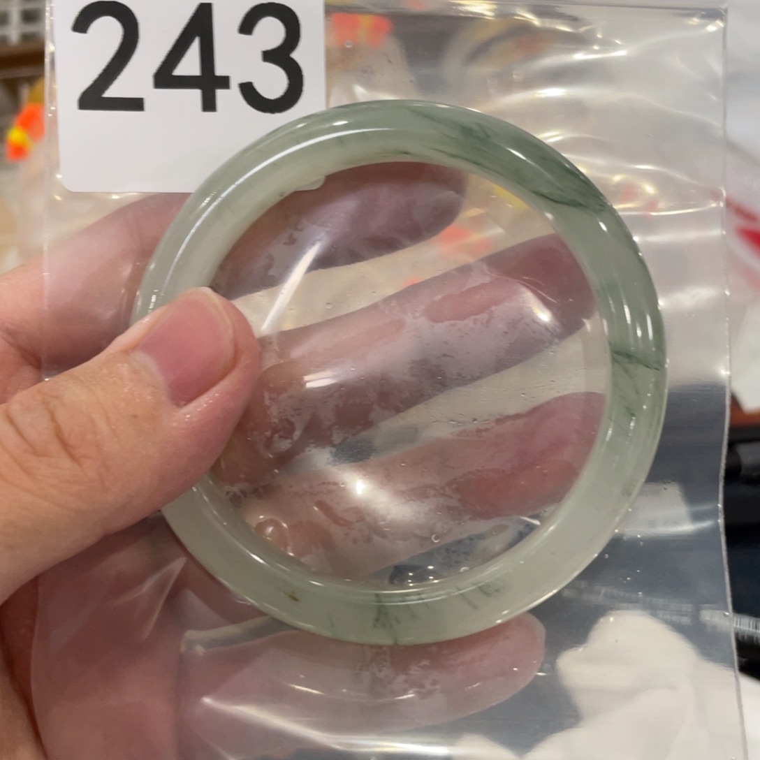 玛瑙/玉髓手镯未镶嵌胖**?243