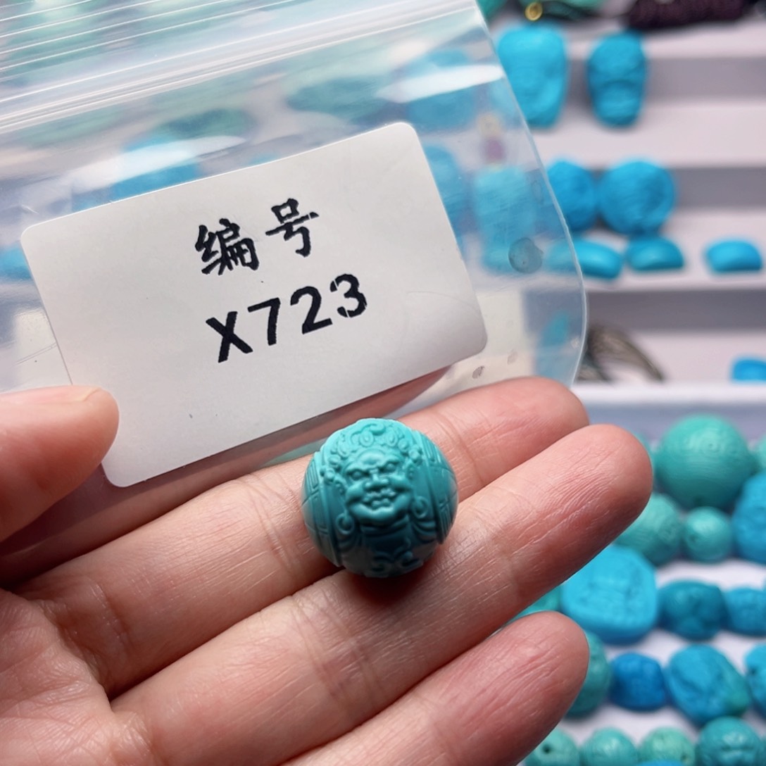 绿松石雕刻未镶嵌