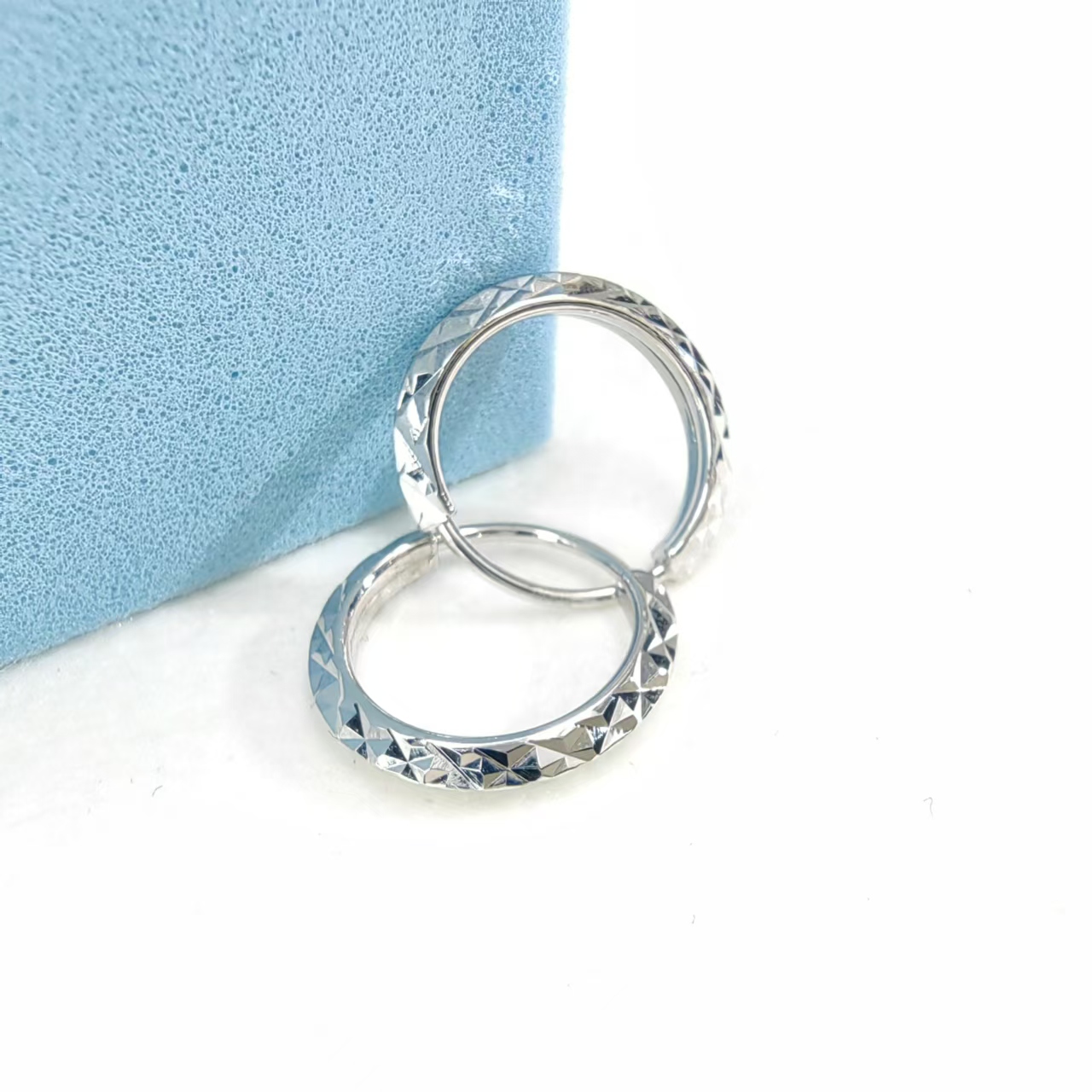 PT950铂金耳饰 约12mm 满天星铂金耳圈  时尚百搭