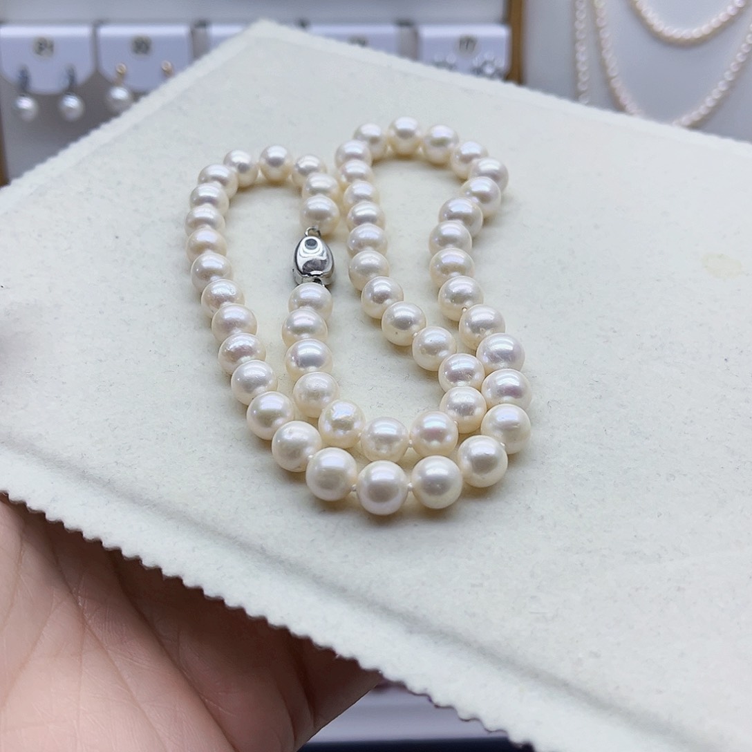 淡水珍珠颈饰合金