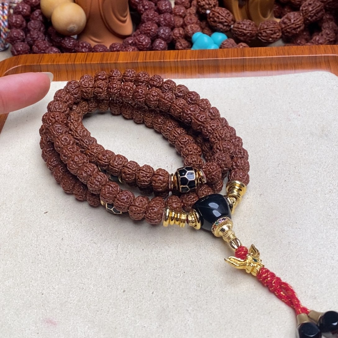 X***U金刚菩提吊坠纯血老树王108卡8