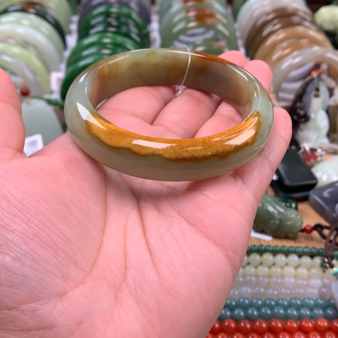 和田玉未镶嵌手镯58.8口径