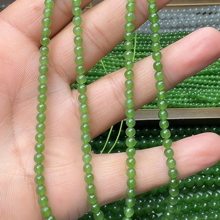 和田玉未镶嵌颈饰碧玉冰阳绿卡4