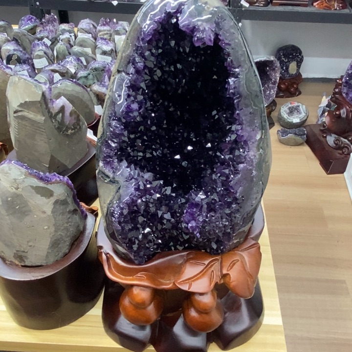 紫晶大型摆件（非配饰）未镶嵌