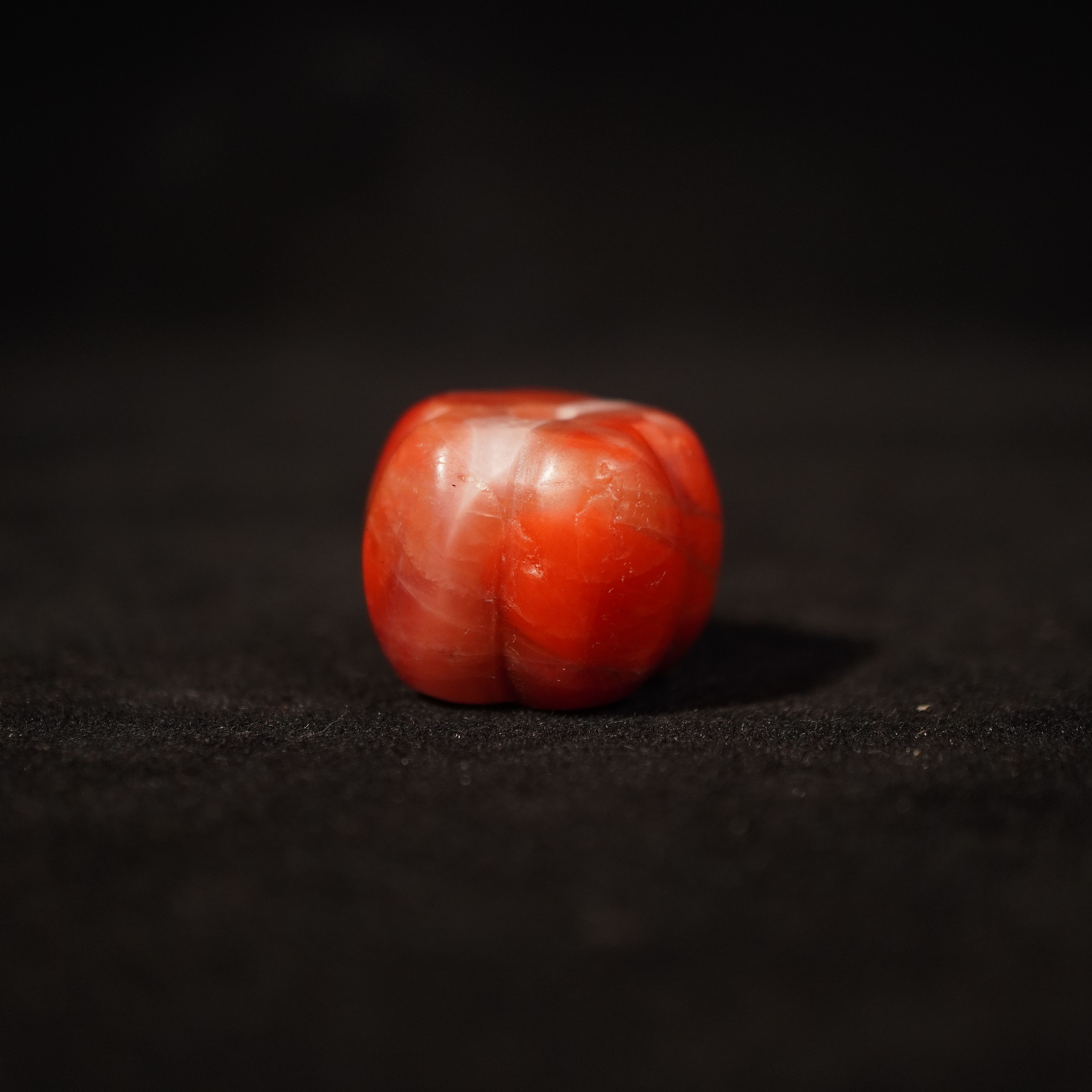 45G83  清 玛瑙珠