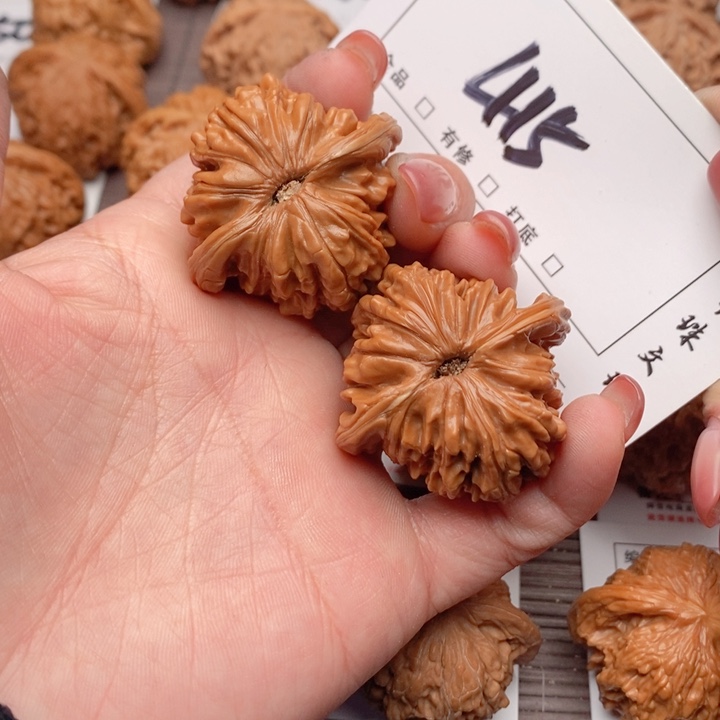 文玩核桃吊坠40楼子415