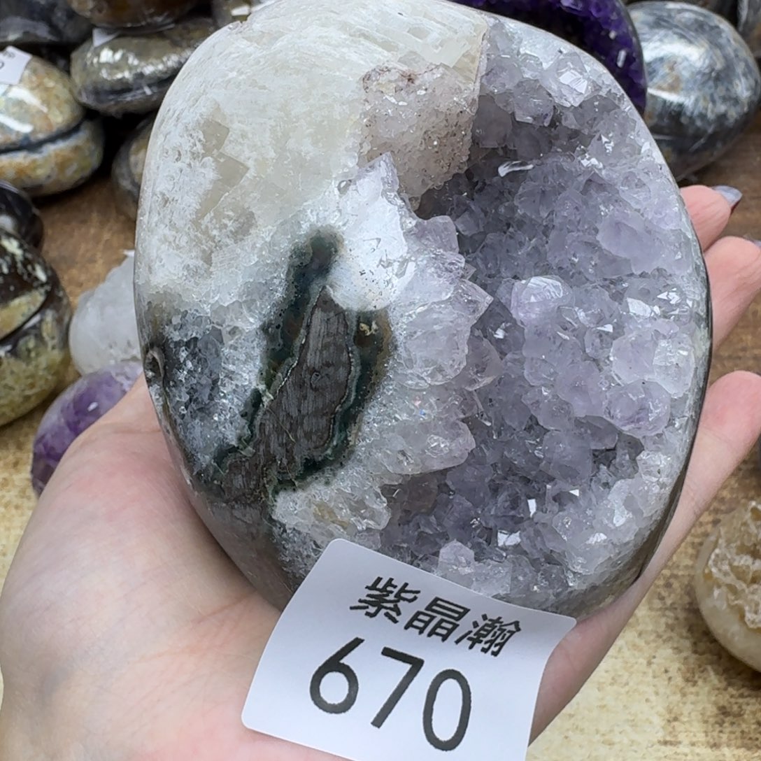 未镶嵌大型摆件（非配饰）水晶