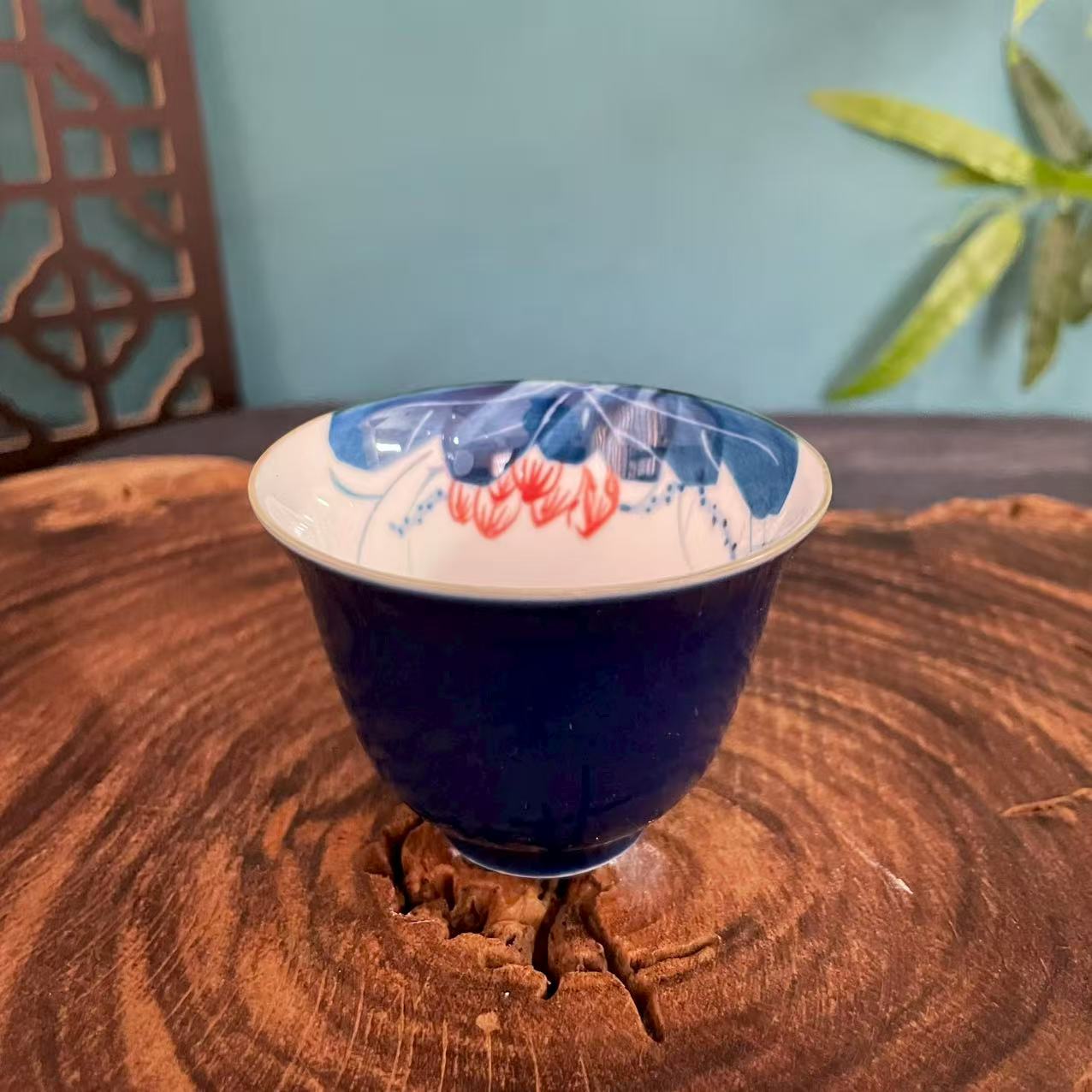 纯手绘霁蓝荷花70ml美人杯