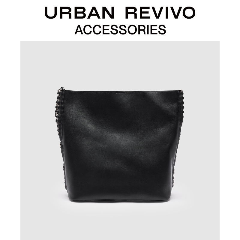 URBAN REVIVO2025冬季新款女士简约金属链条单肩包UAWB50233