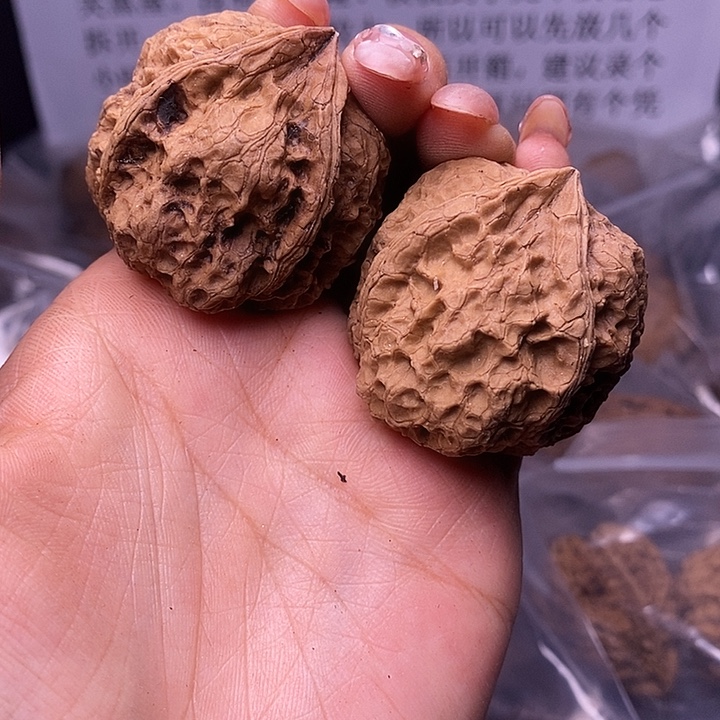 核桃云南野生铁核桃104号39mm