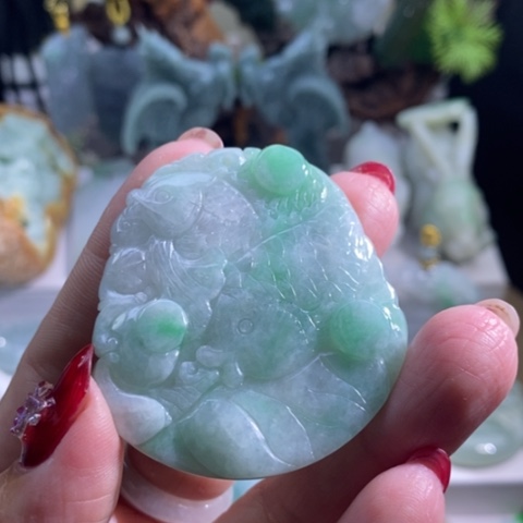 【闪购商品】颈饰未镶嵌翡翠鱼