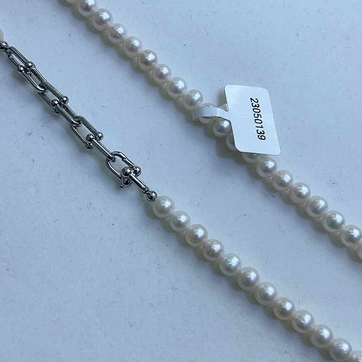淡水珍珠颈饰未镶嵌