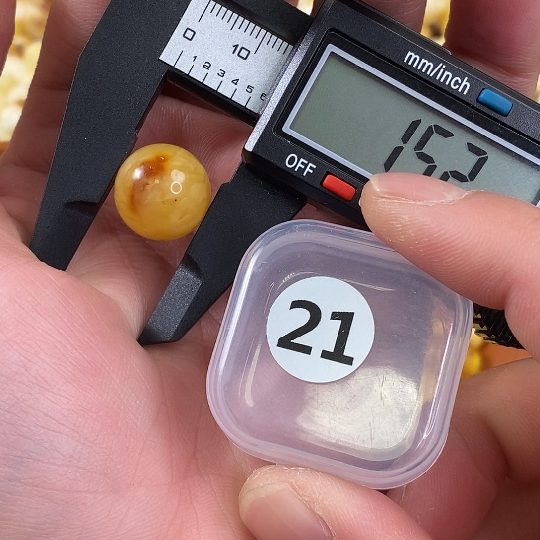 琥珀裸石未镶嵌微瑕