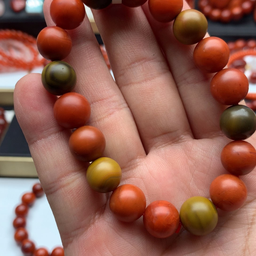 南红玛瑙手链，11加未镶嵌