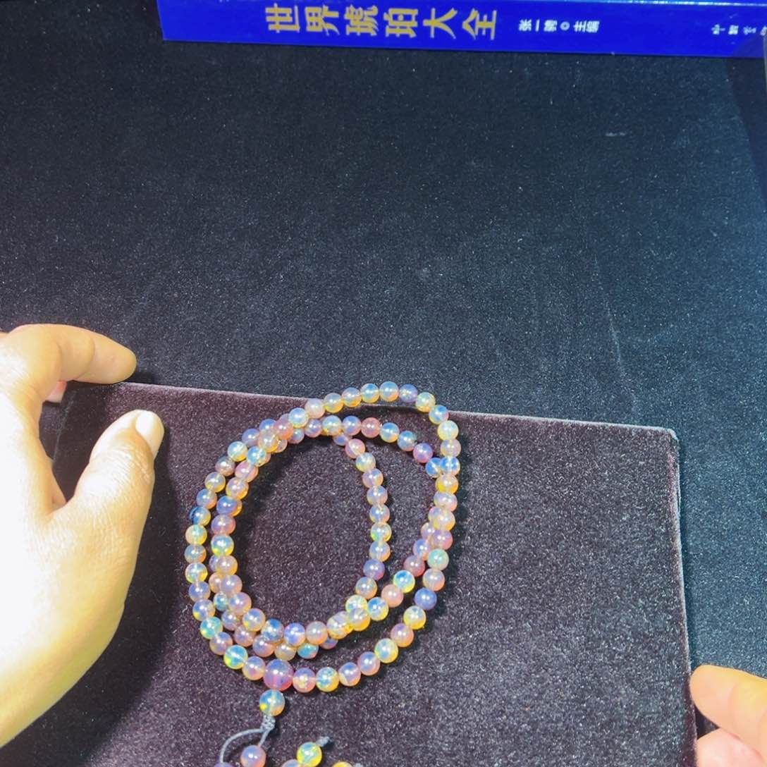 琥珀裸石未镶嵌琥珀