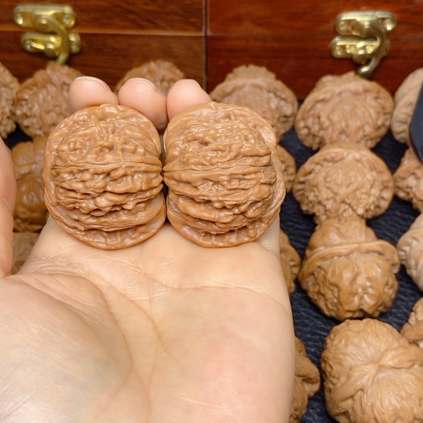 【闪购商品】文玩核桃吊坠四座楼40