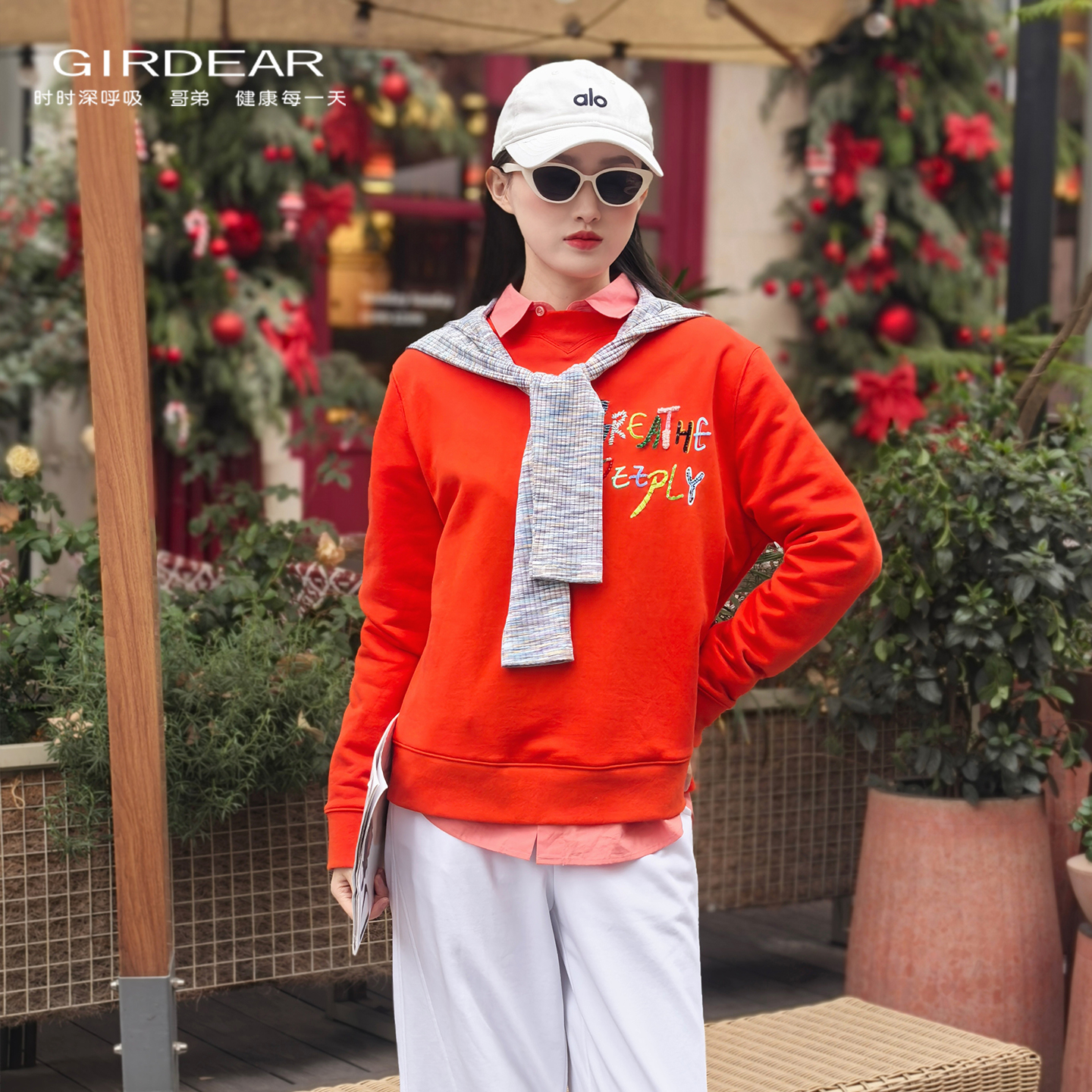 哥弟/GIRDEAR 新款时尚经典圆领呼吸节拍印花长袖套头卫衣130064