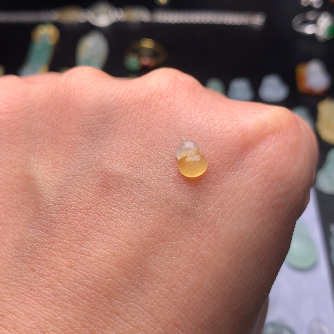 定制翡翠未镶嵌葫芦