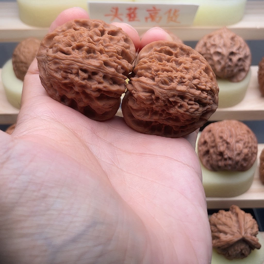 吊坠文玩核桃44全品南疆石