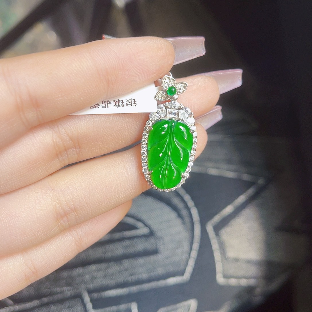 翡翠戒指银S925镶嵌叶子