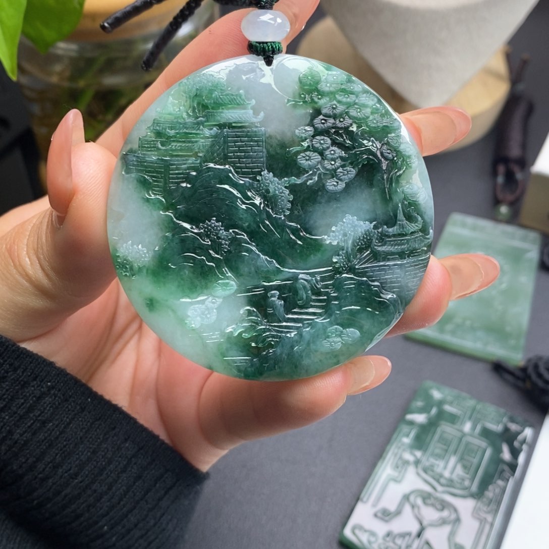 翡翠颈饰未镶嵌落***v缅甸天然A货翡翠