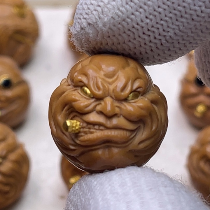 猴头核桃吊坠慎*儿烟鬼王