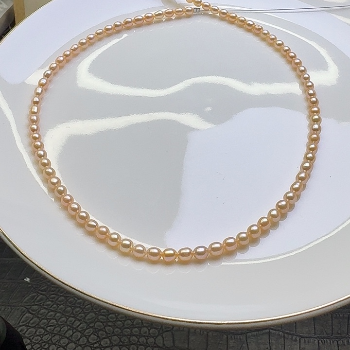 合金耳饰淡水珍珠