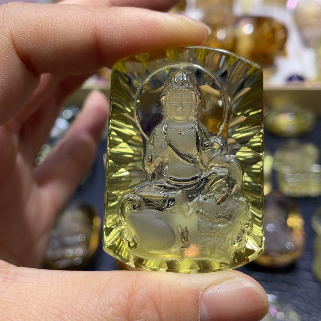 水晶颈饰未镶嵌定制