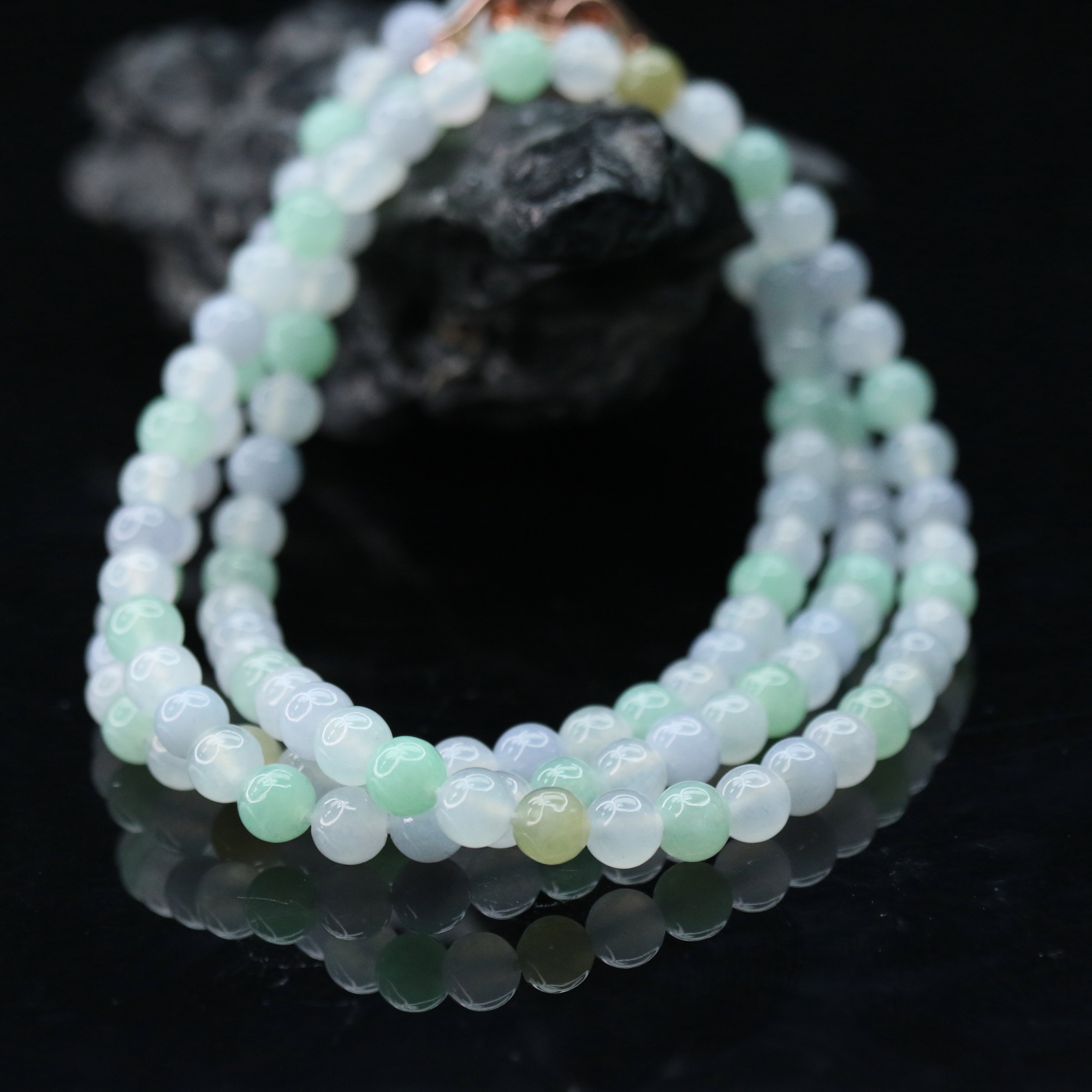 27天然缅甸翡翠A货珠链/100408/上海嘉禾拍卖