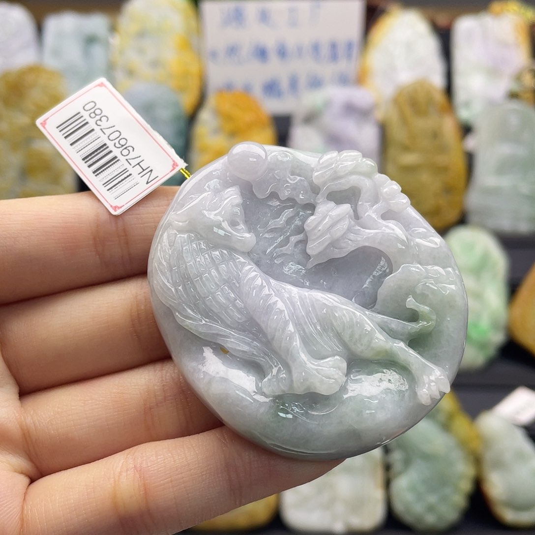 翡翠吊坠(不含链)未镶嵌