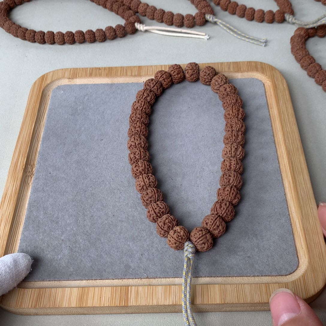 金刚菩提吊坠热****?手持13