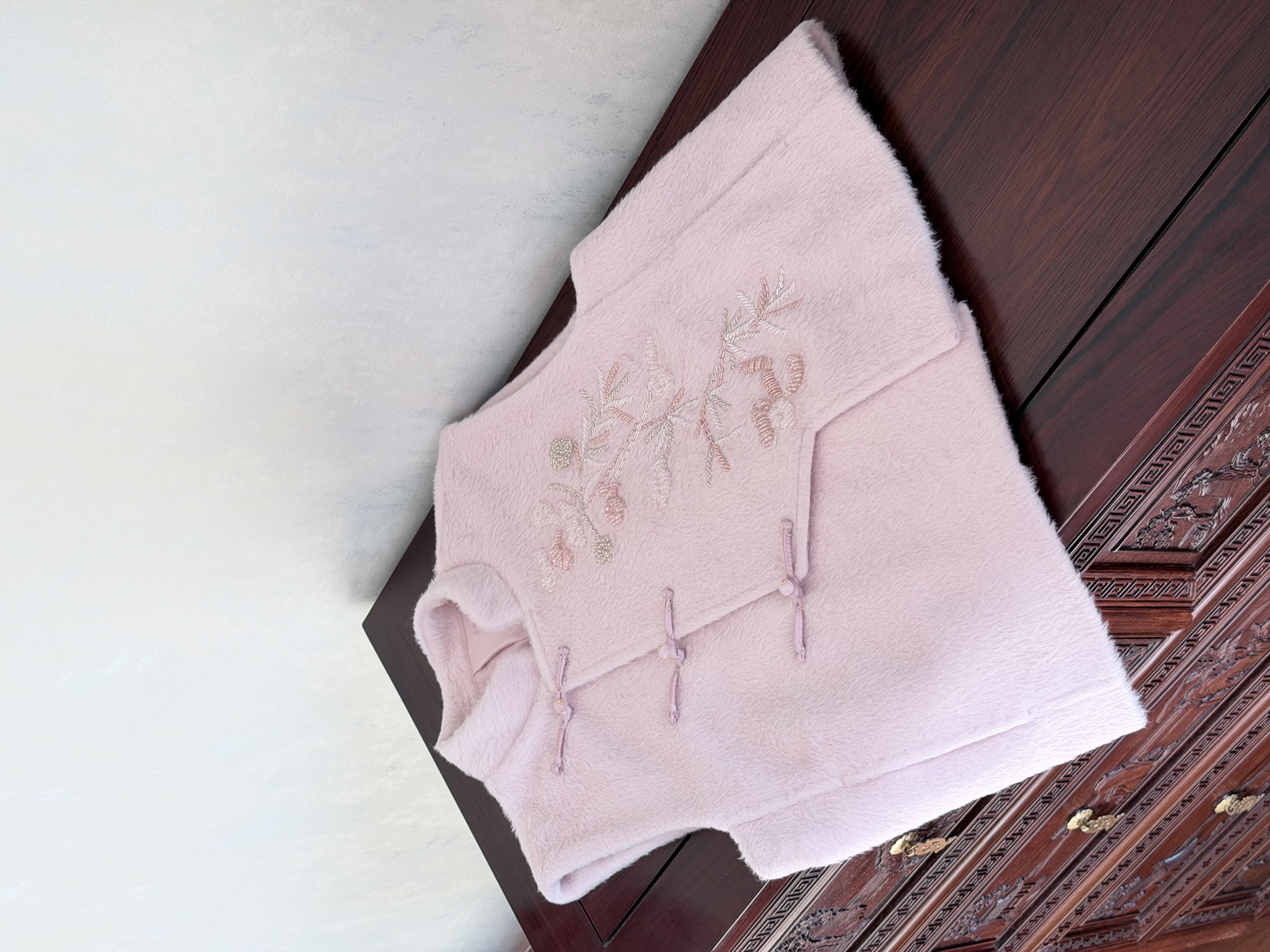 Y中国风法式羊绒马甲拼接宽松型女马夹时尚秋冬背心重工手工穿珠