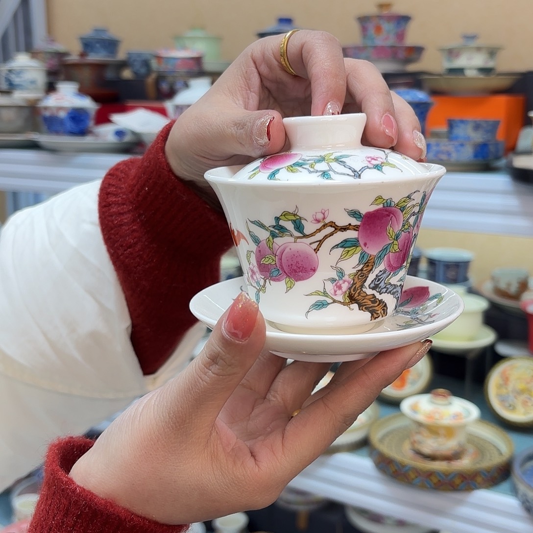 盖碗里的水煮开后