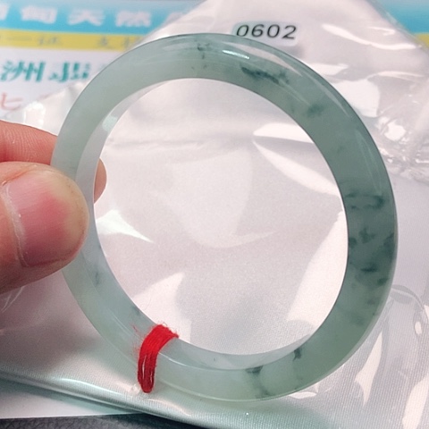 翡翠手镯未镶嵌0602号