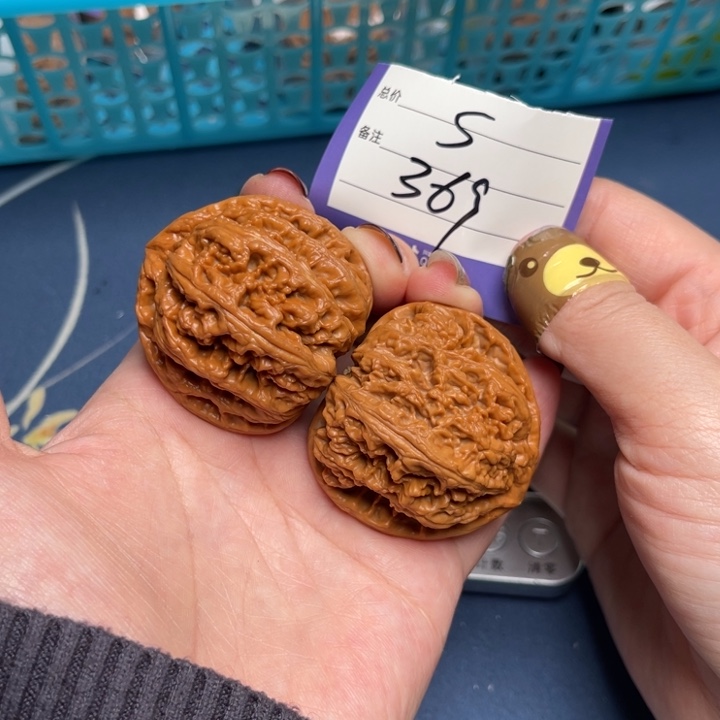 文玩核桃把件粗筋43