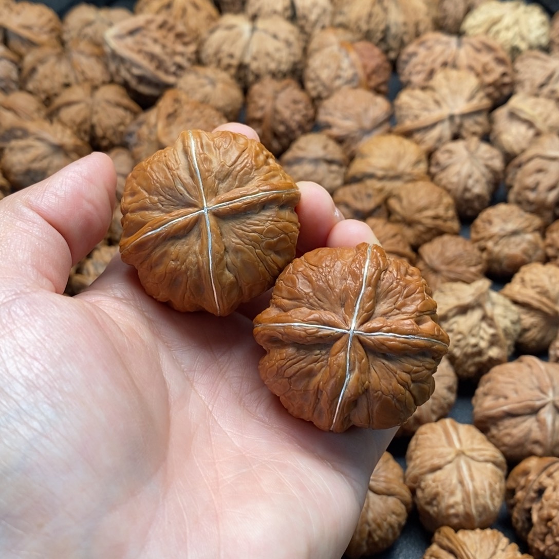 文玩核桃把件43元宝四棱