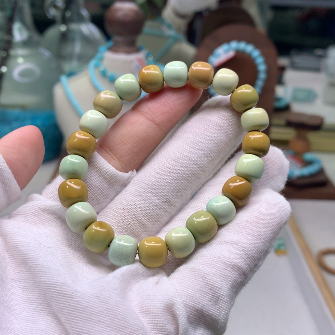 绿松石配饰未镶嵌