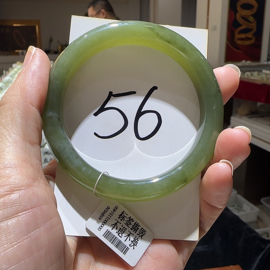 和田玉未镶嵌手镯381