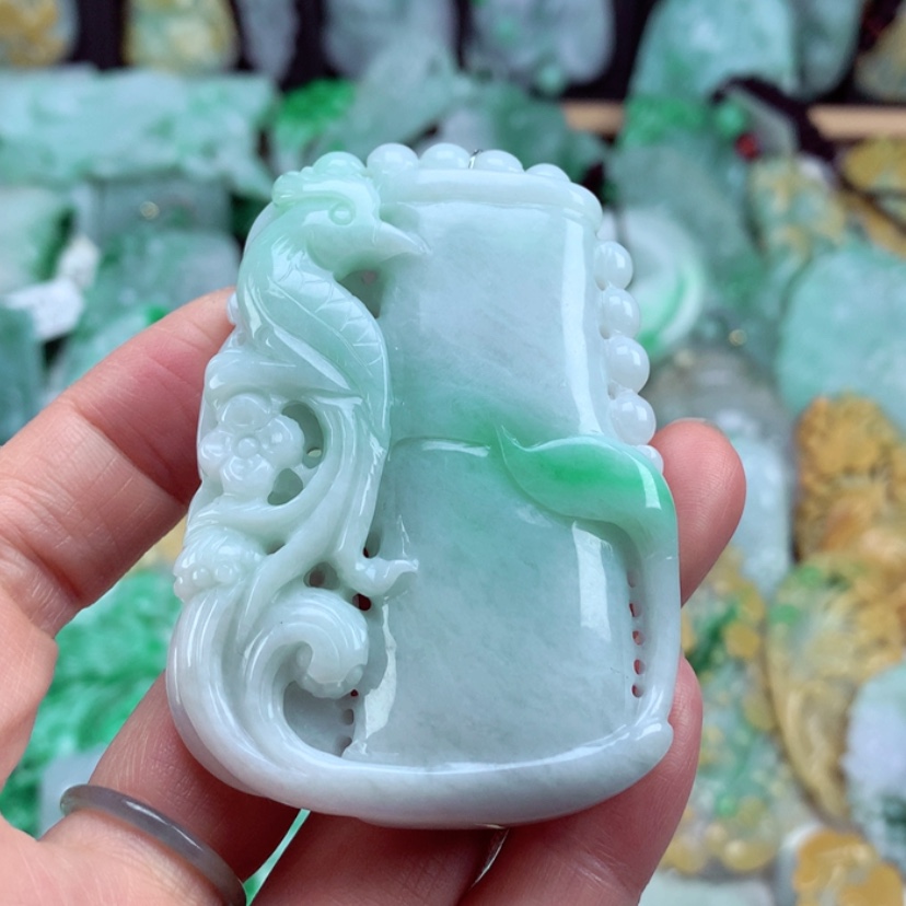 【闪购商品】翡翠吊坠(不含链)未镶嵌