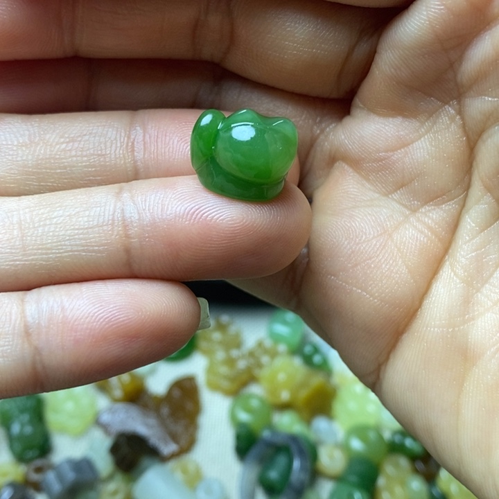 和田玉配件未镶嵌