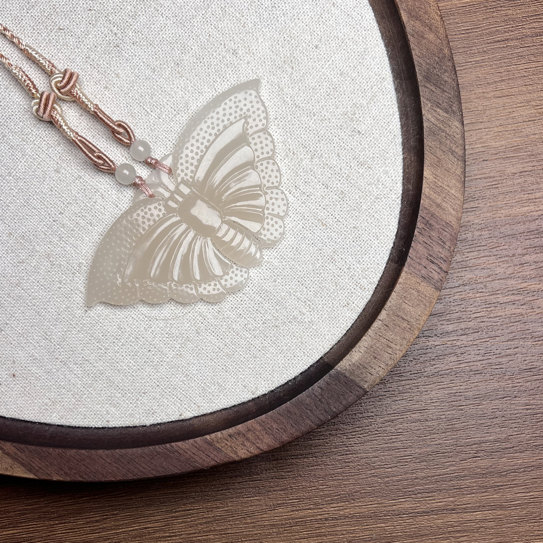 和田玉藕粉蝴蝶大号吊坠国风首饰精致气质