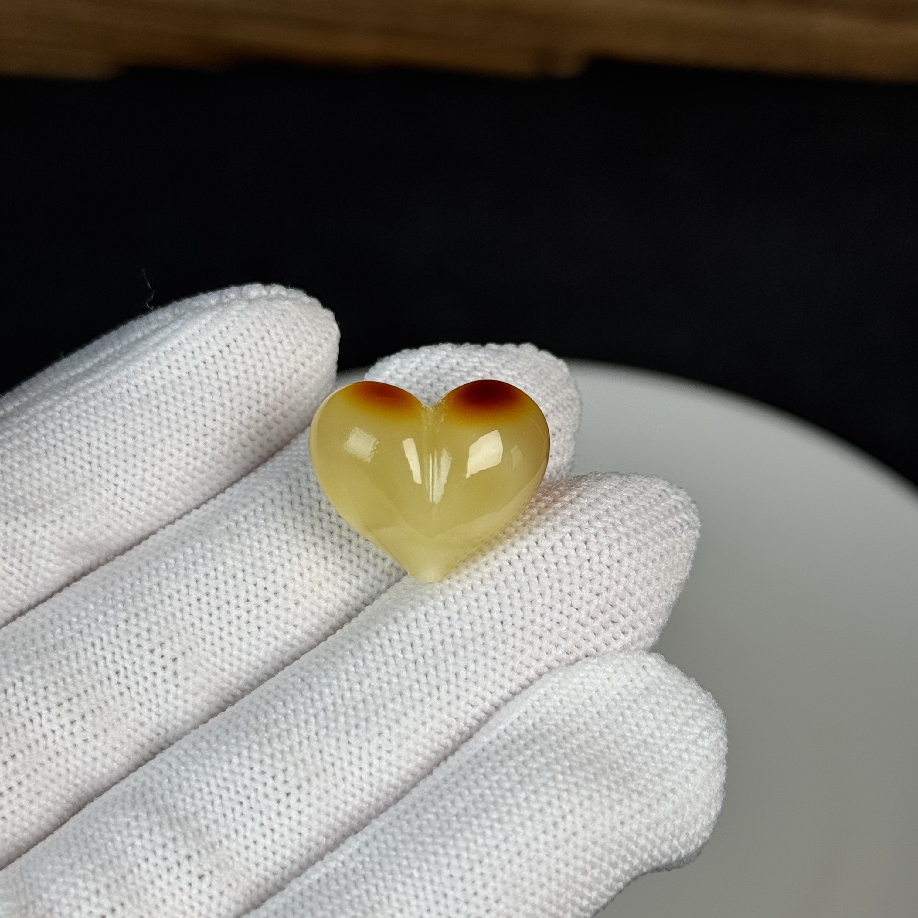 M3551天然原矿俄料蜜蜡 爱心 19*15.7mm支持复检