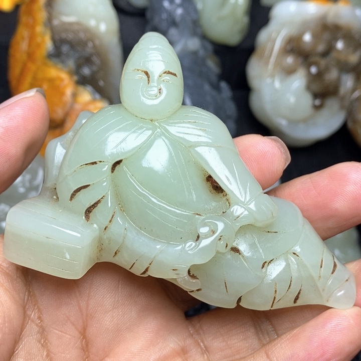 颈饰未镶嵌和田玉