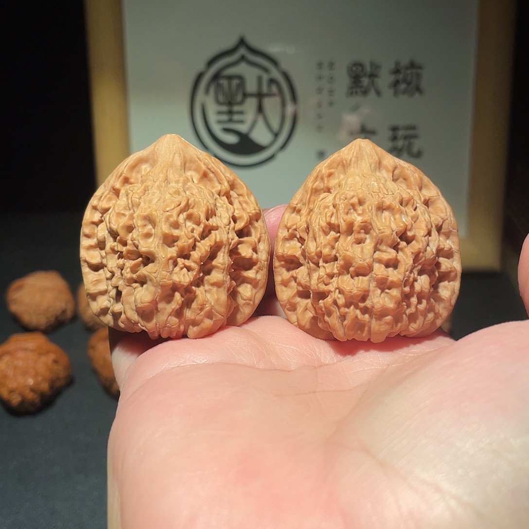 文玩核桃吊坠43全品官帽