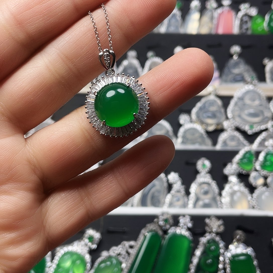 玛瑙/玉髓颈饰合金